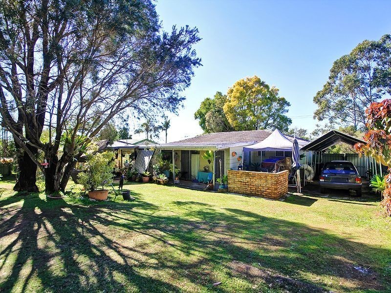 21 Halliday St, Eagleby QLD 4207