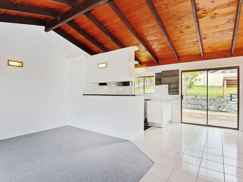 26 Shields Street, Mount Warren Park QLD 4207