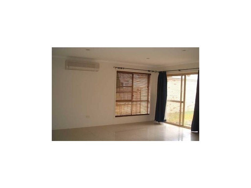 4 Miles Court, Eagleby QLD 4207