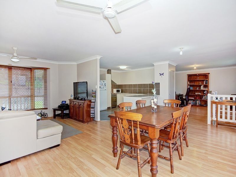 62 Loane Drive, Edens Landing QLD 4207