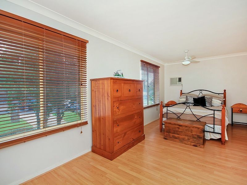 62 Loane Drive, Edens Landing QLD 4207