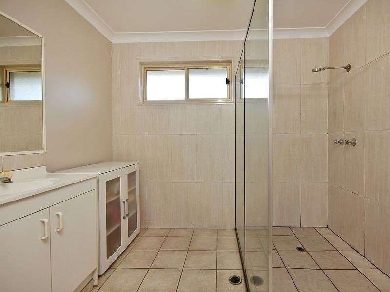 62 Loane Drive, Edens Landing QLD 4207