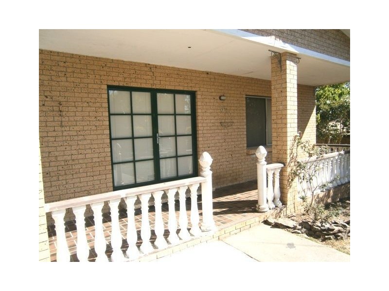 4 Sheridan Cres, Shailer Park QLD 4128