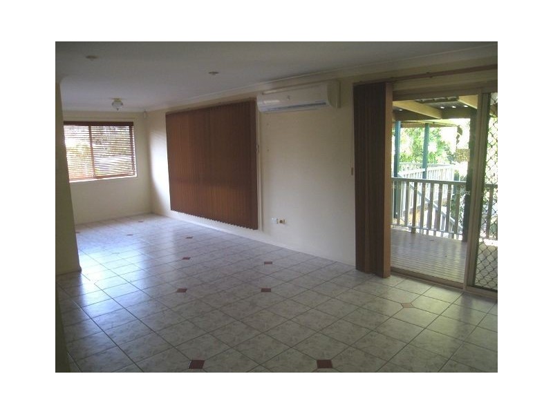 12 Chapman Dr, Beenleigh QLD 4207