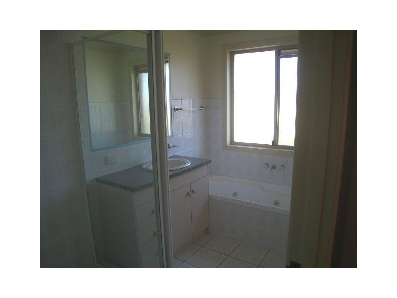 12 Chapman Dr, Beenleigh QLD 4207