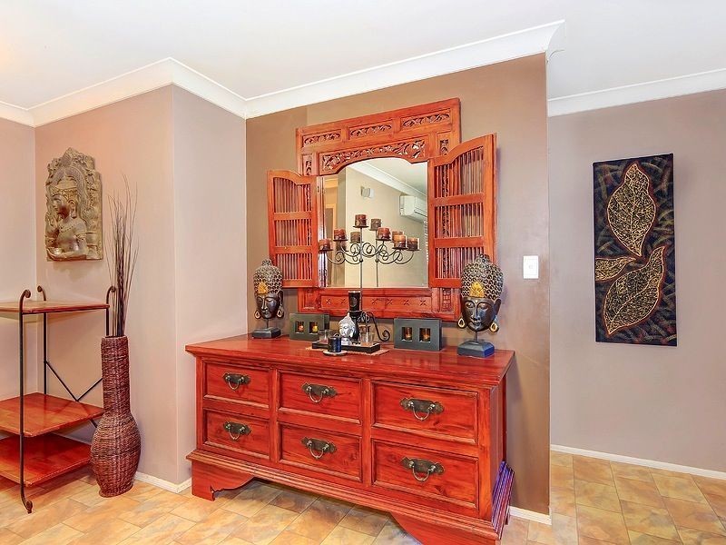 14 Duesbury Cr, Edens Landing QLD 4207