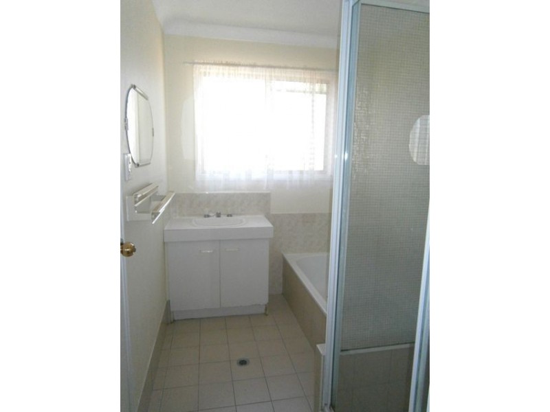 25 Tregana Ct, Edens Landing QLD 4207