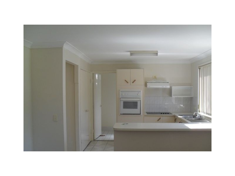 9/15 Lane Court, Mount Warren Park QLD 4207