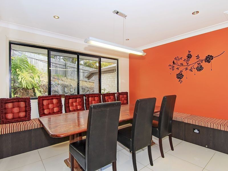 22 Yarwood Crescent, Ormeau Hills QLD 4208