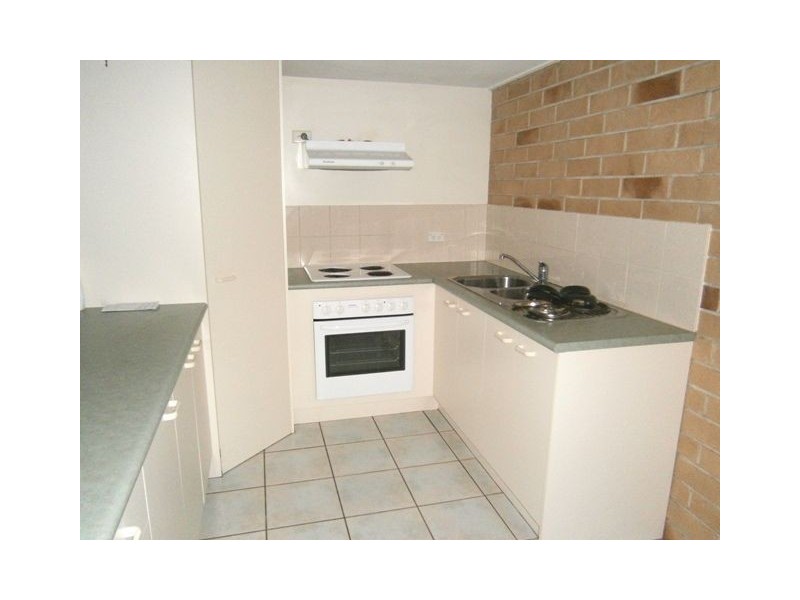 61/61 Harburg Dr, Beenleigh QLD 4207