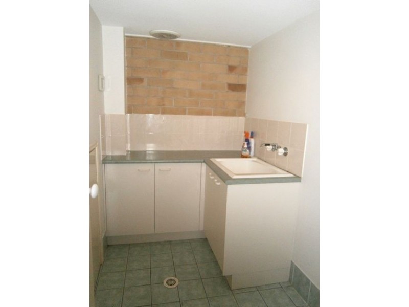 61/61 Harburg Dr, Beenleigh QLD 4207