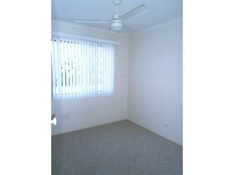 61/61 Harburg Dr, Beenleigh QLD 4207