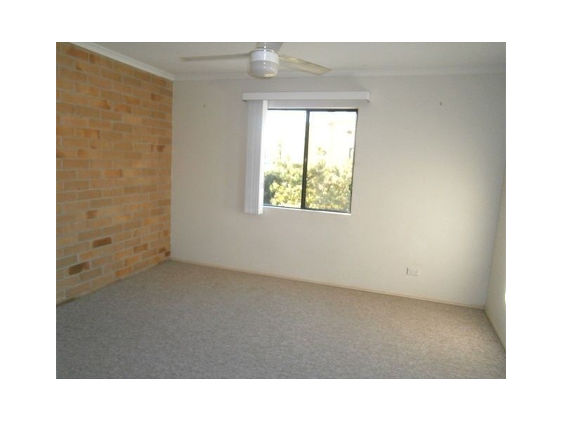 61/61 Harburg Dr, Beenleigh QLD 4207