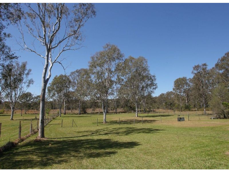 43 Pepperina Dr, Logan Village QLD 4207