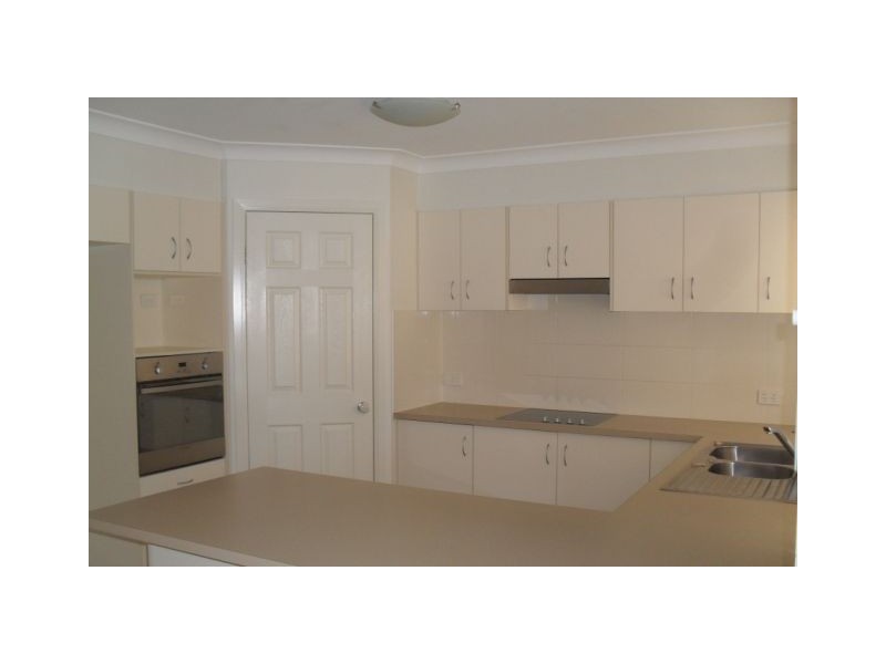 16 Skyline Circuit, Bahrs Scrub QLD 4207