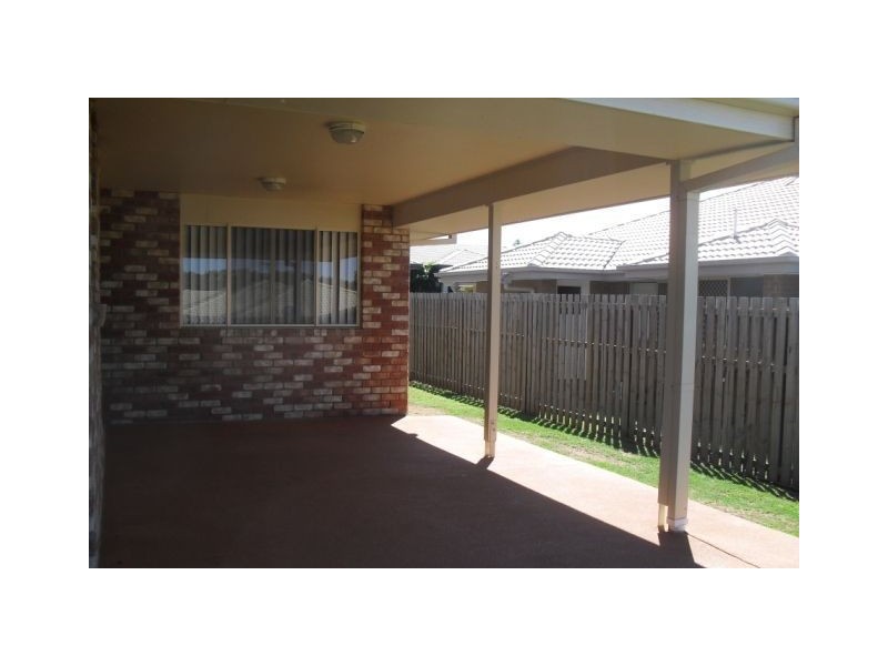 16 Skyline Circuit, Bahrs Scrub QLD 4207