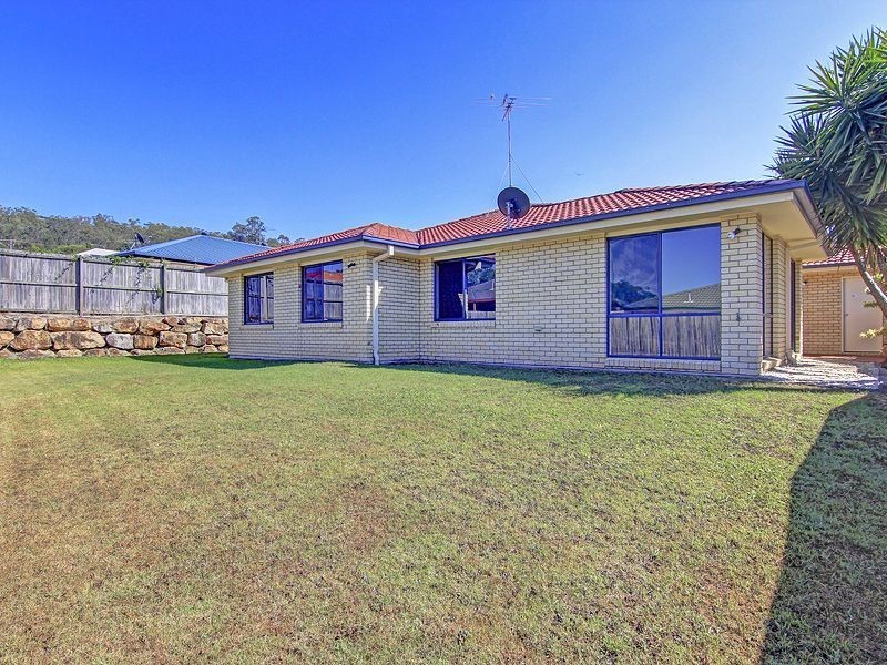 44 Mountain View Crescent, Mount Warren Park QLD 4207