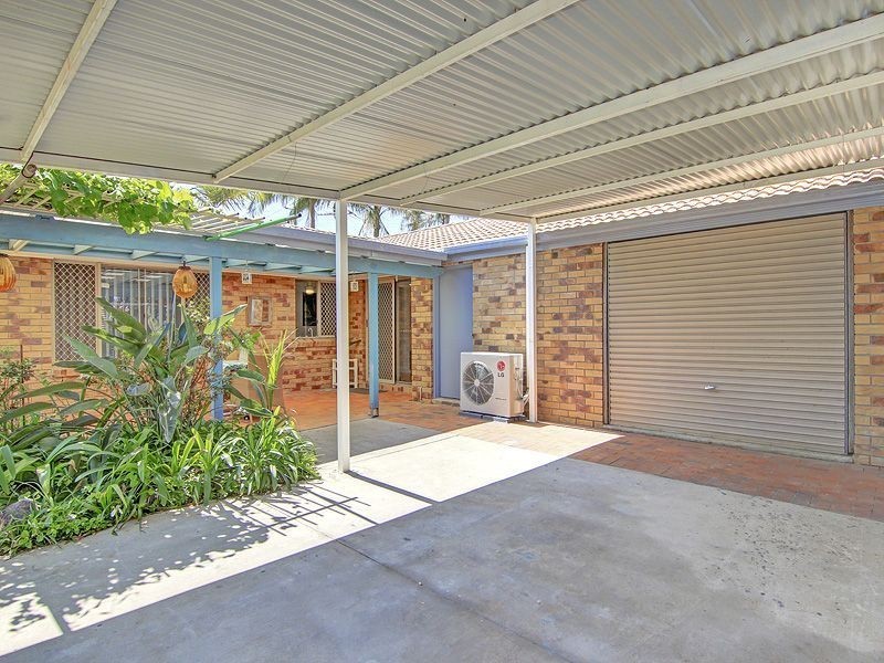 8 Edinburgh Dr, Bethania QLD 4205