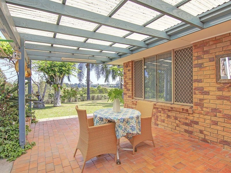 8 Edinburgh Dr, Bethania QLD 4205