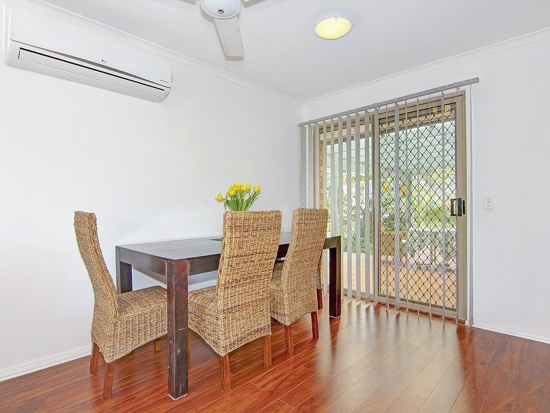 8 Edinburgh Dr, Bethania QLD 4205