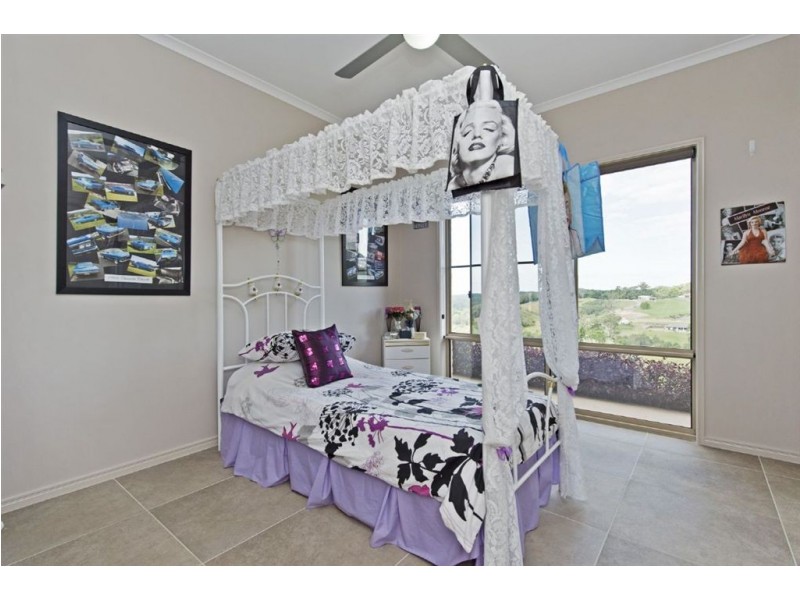 36 Ellen Grant Drive, Willow Vale QLD 4209