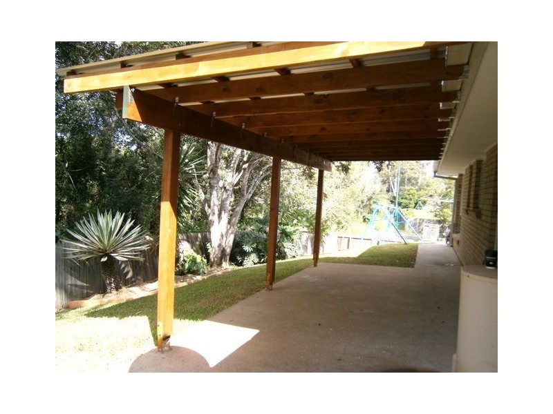 15 Eira St, Edens Landing QLD 4207