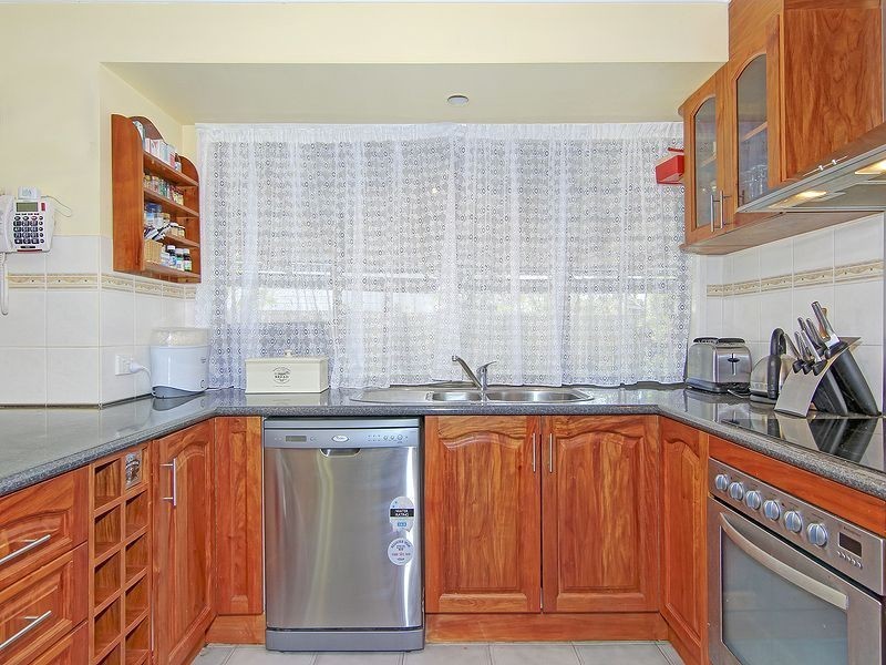 178 Holmview Rd, Edens Landing QLD 4207