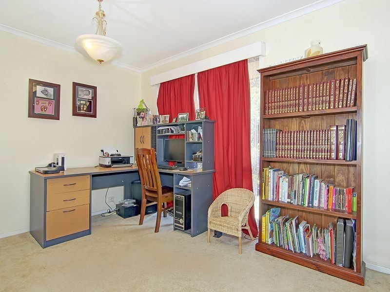 178 Holmview Rd, Edens Landing QLD 4207