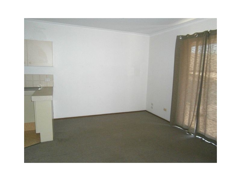 7/11 Muchow Rd, Beenleigh QLD 4207