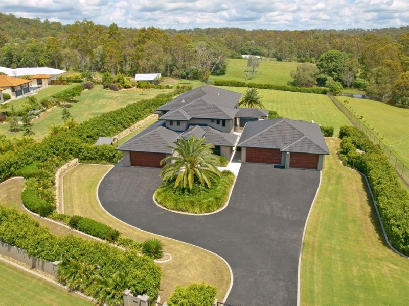 176 Bahrs Scrub Road, Bahrs Scrub QLD 4207