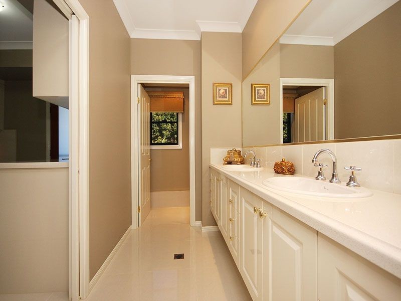 176 Bahrs Scrub Road, Bahrs Scrub QLD 4207