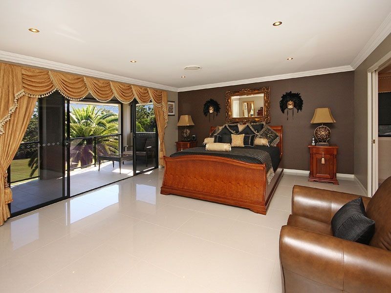 176 Bahrs Scrub Road, Bahrs Scrub QLD 4207