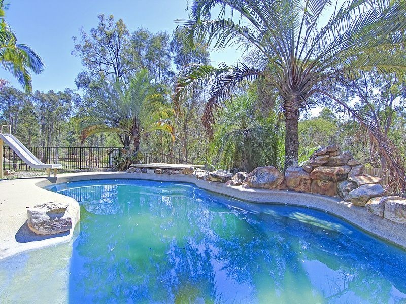 13 Vaughan Dr, Ormeau QLD 4208