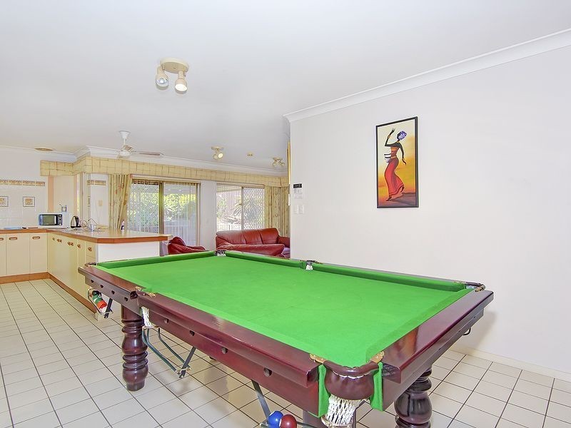 49 Mt Warren Bvd, Mount Warren Park QLD 4207