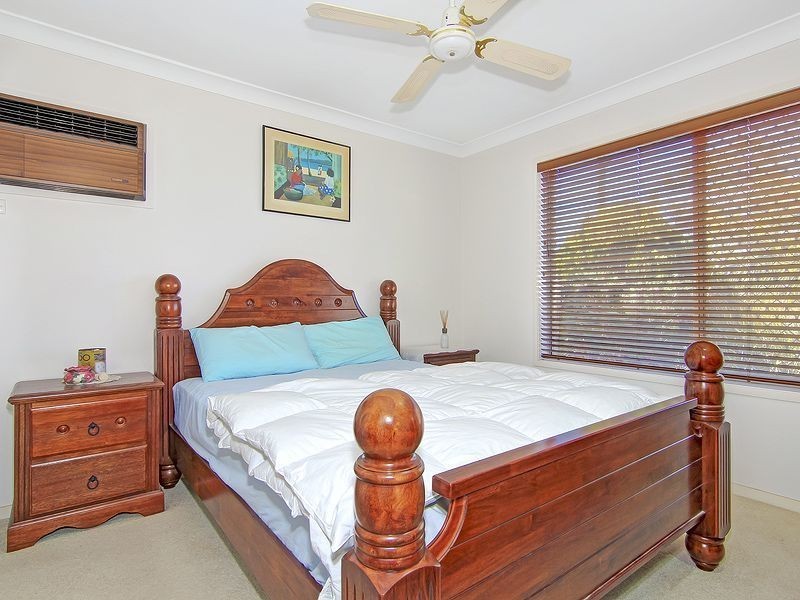 49 Mt Warren Bvd, Mount Warren Park QLD 4207