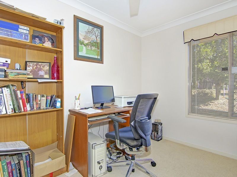 49 Mt Warren Bvd, Mount Warren Park QLD 4207