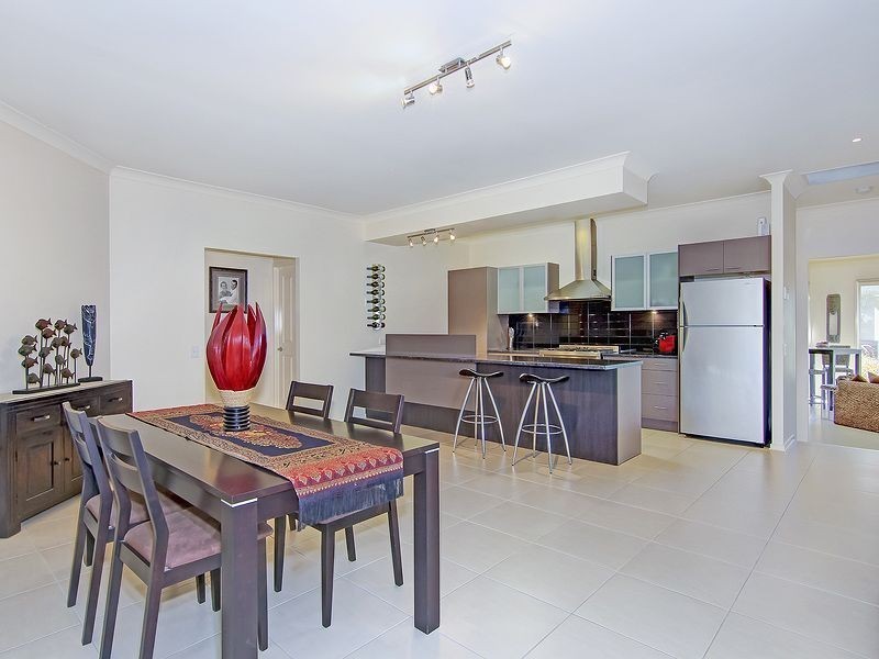 15 Lynbrook Ave, Ormeau QLD 4208