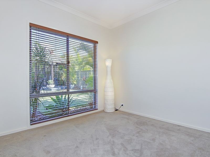 15 Lynbrook Ave, Ormeau QLD 4208