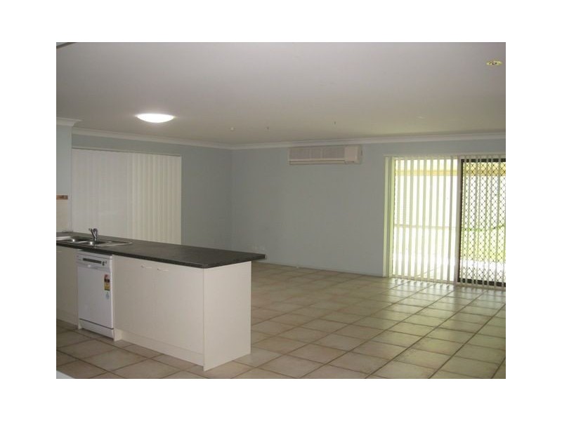 12 Garrima Dr, Loganholme QLD 4129