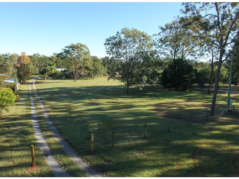 178-182 Hein Rd, Buccan QLD 4207