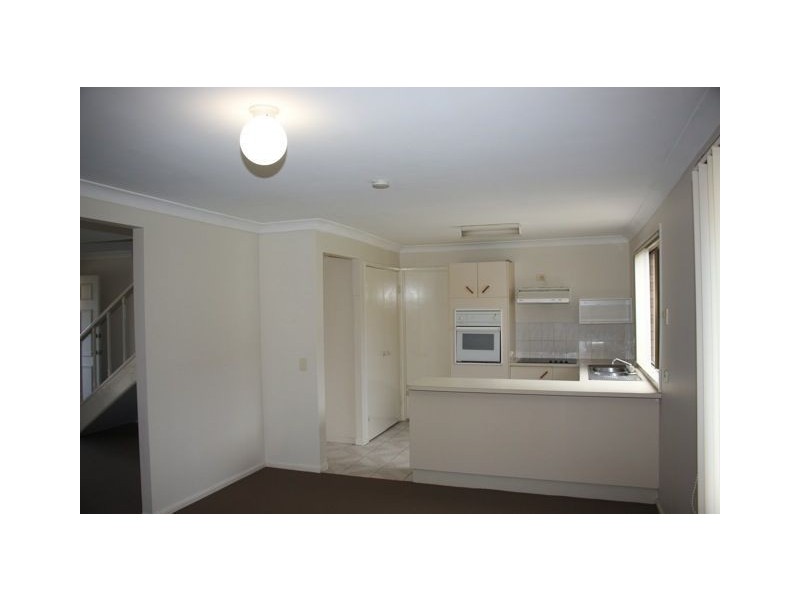 9/15 Lane Court, Mount Warren Park QLD 4207