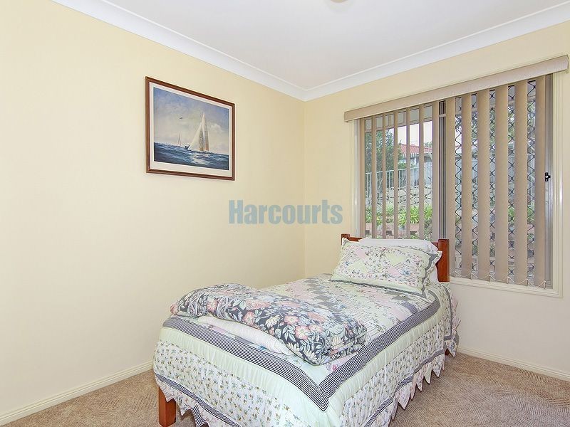 88 Overland Dr, Edens Landing QLD 4207