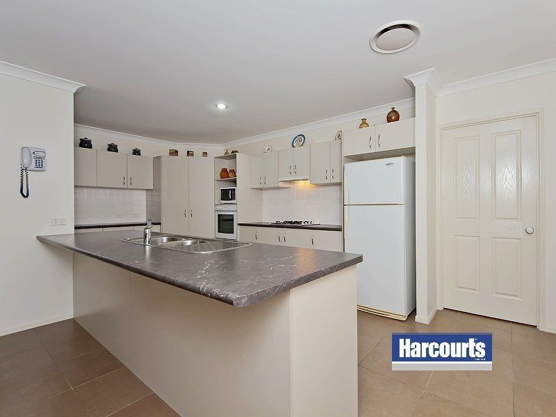 2 Coorabelle Cres, Ormeau QLD 4208