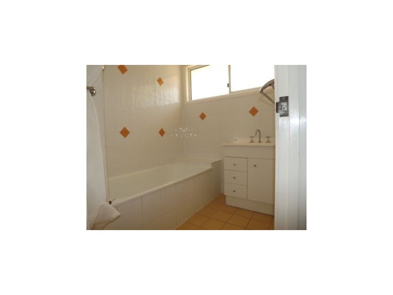 61 Sunscape Drive, Eagleby QLD 4207