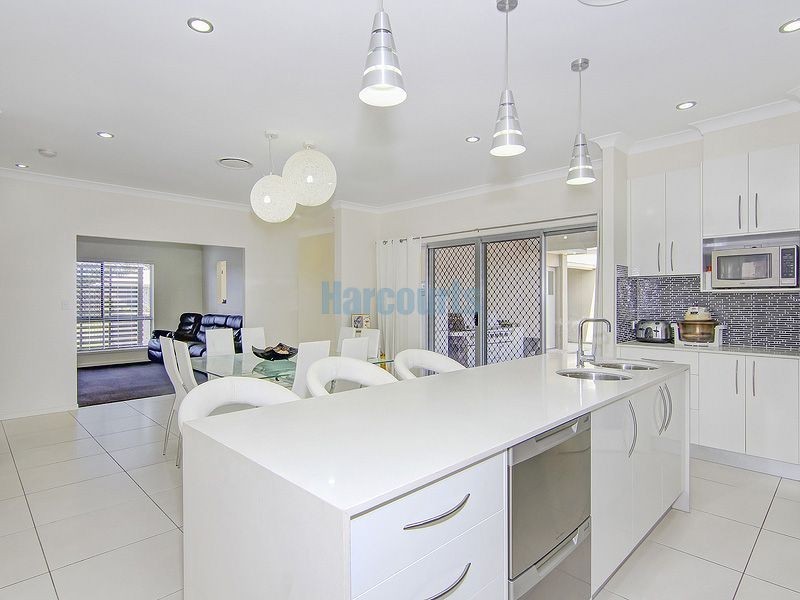 2 River Gum Court, Loganholme QLD 4129