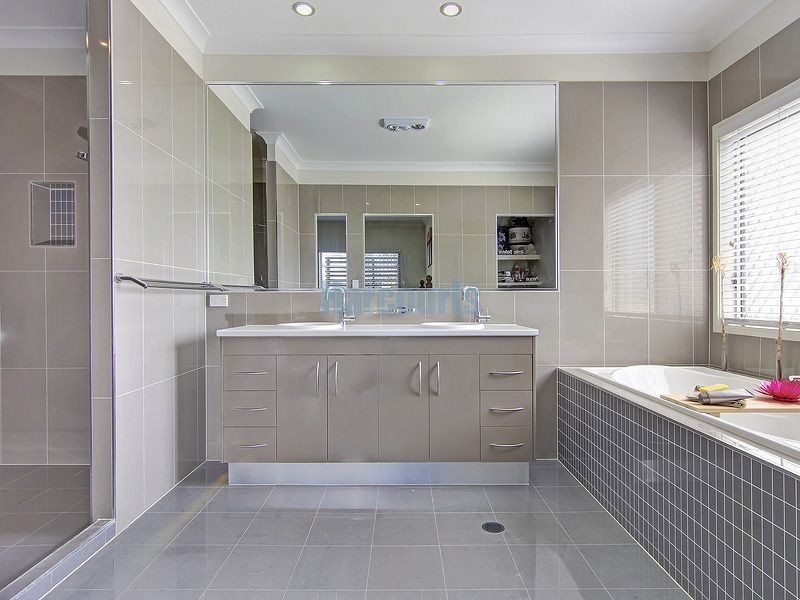 2 River Gum Court, Loganholme QLD 4129