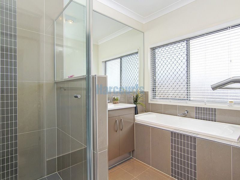 2 River Gum Court, Loganholme QLD 4129