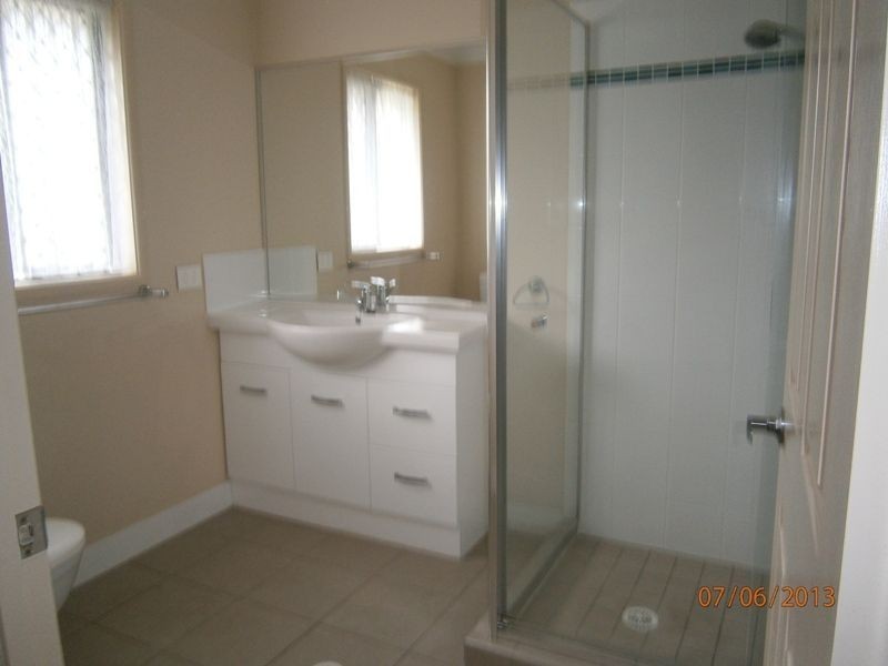 11a Willowie Crescent, Eagleby QLD 4207