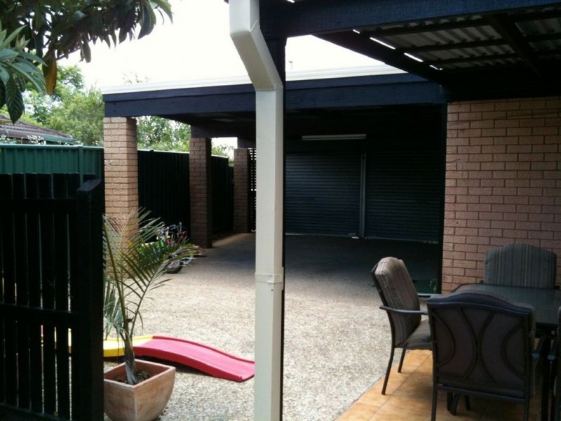 15 Glendevon Crescent, Mount Warren Park QLD 4207
