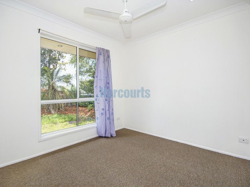 9 Carbon Crt, Bethania QLD 4205